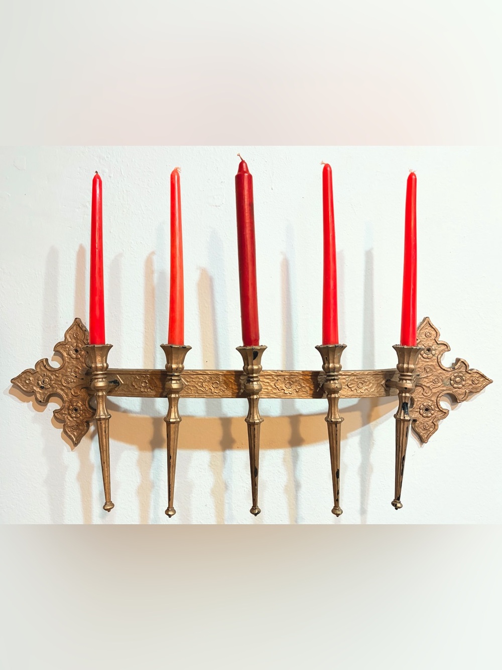 Vintage- Syroco- 🖤 Mid Century Modern 5-Arm Gothic Wall Sconce Candelabra
